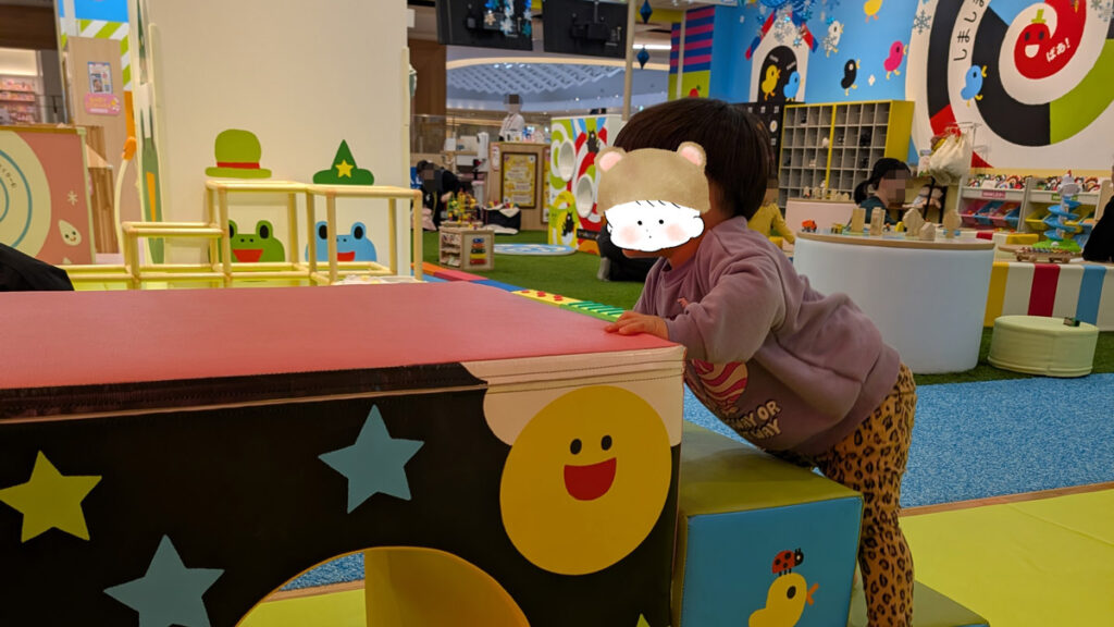しまぐるランドみなとアクルスの室内遊び場(0〜2歳向け)